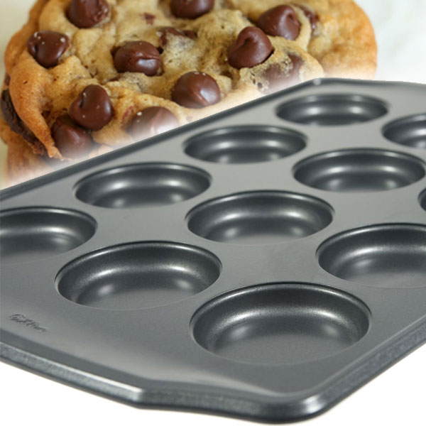 Wilton 'Bake It Better' 12 Cookie, Whoopie Pie and MuffinTop Pan 13