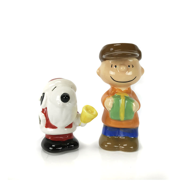 Peanuts Christmas Salt and Pepper Shakers 'Santa Snoopy and Charlie
