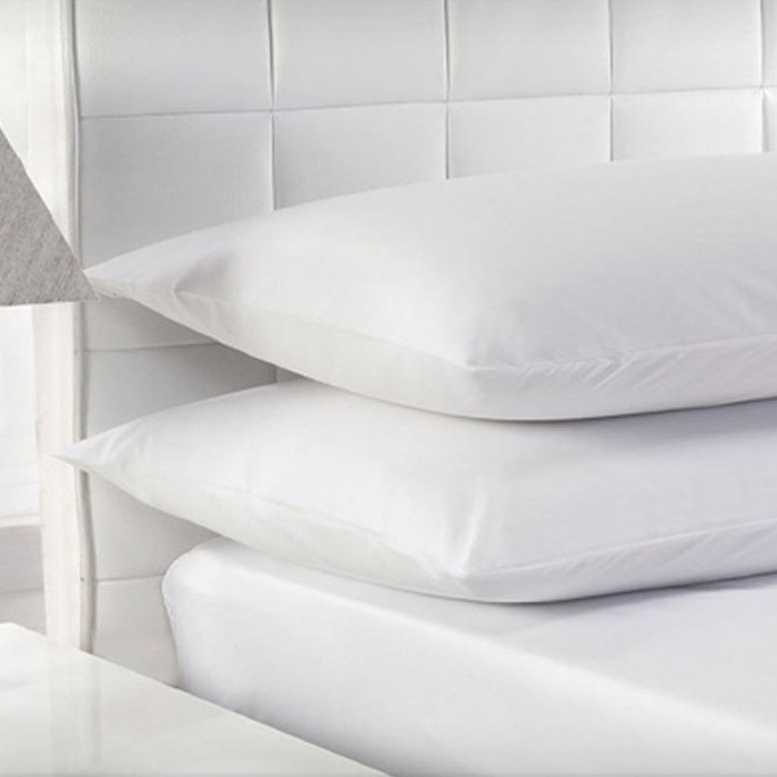 2 Pack of Luxury Grade 100 Duck Feather Pillows Keeps you cool at