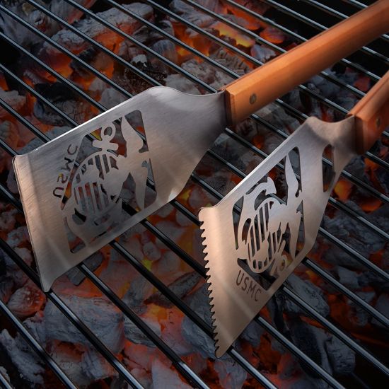 Military Branch Grill A Tong S...