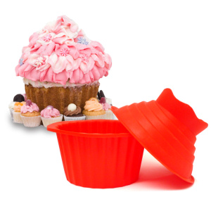 Giant Cupcake Aka BIG Cupcake – DrunkNShots