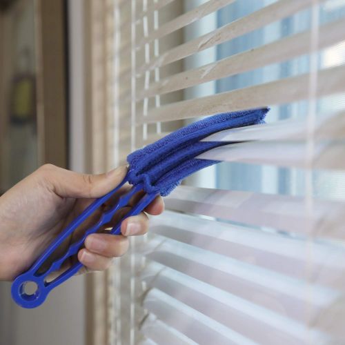 $4.99 (reg $8) Easy Window Blind Cleaner Duster Brush