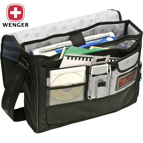 Wenger Underground 16 Inch Messenger Laptop Bag on Servers Direct